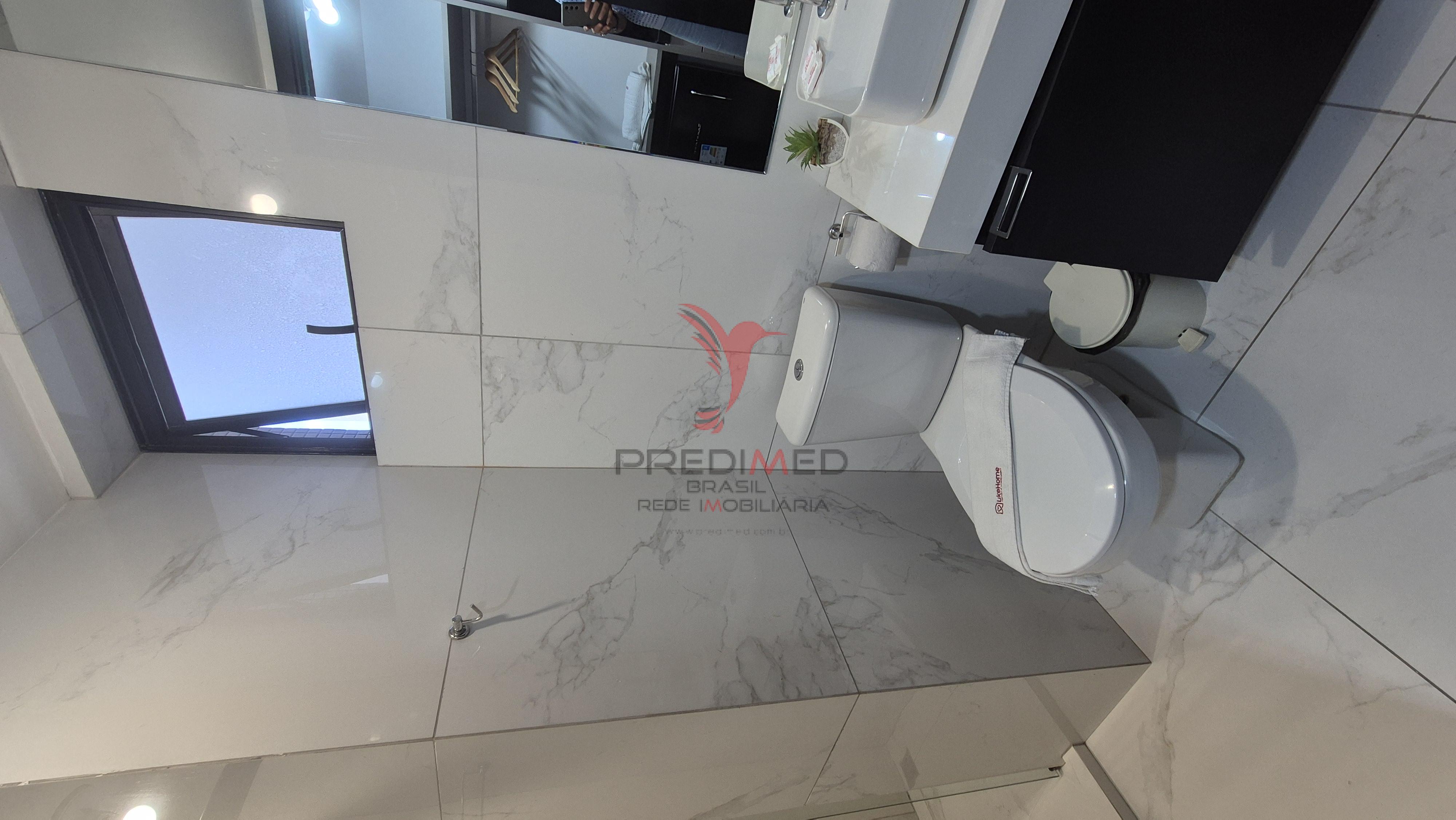 Lindo Flat em Tamba&uacute; Avenida Infante Dom Henrique João Pessoa - 