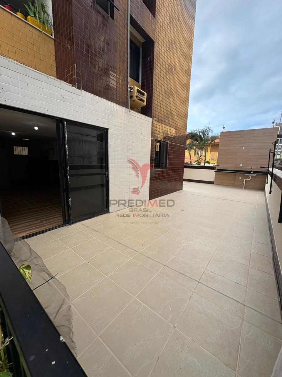 Apartamento T&eacute;rreo com &aacute;rea externa privada para loca&ccedil;&atilde;o no Jardim Oceania . Jo&atilde;o Pessoa Avenida Governador Argemiro de Figueiredo João Pessoa - 