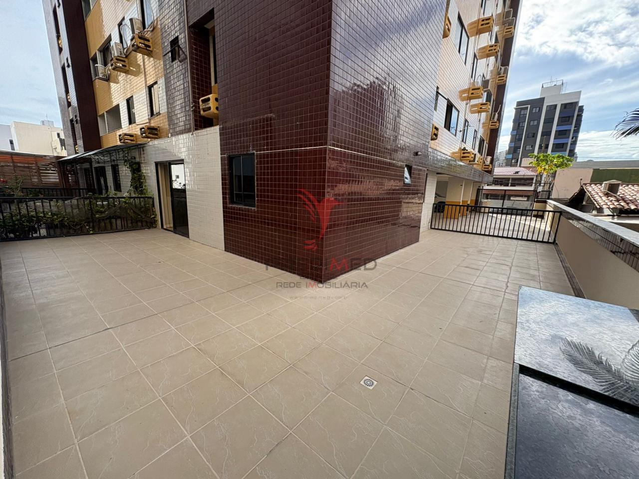 Apartamento T&eacute;rreo com &aacute;rea externa privada para loca&ccedil;&atilde;o no Jardim Oceania . Jo&atilde;o Pessoa Avenida Governador Argemiro de Figueiredo João Pessoa - 