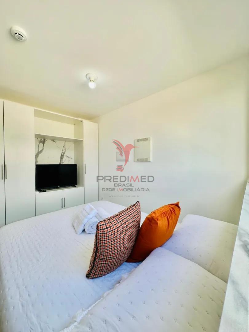 FLAT beira do Bessa- porteira fechada . Condom&iacute;nio barato!  João Pessoa - 