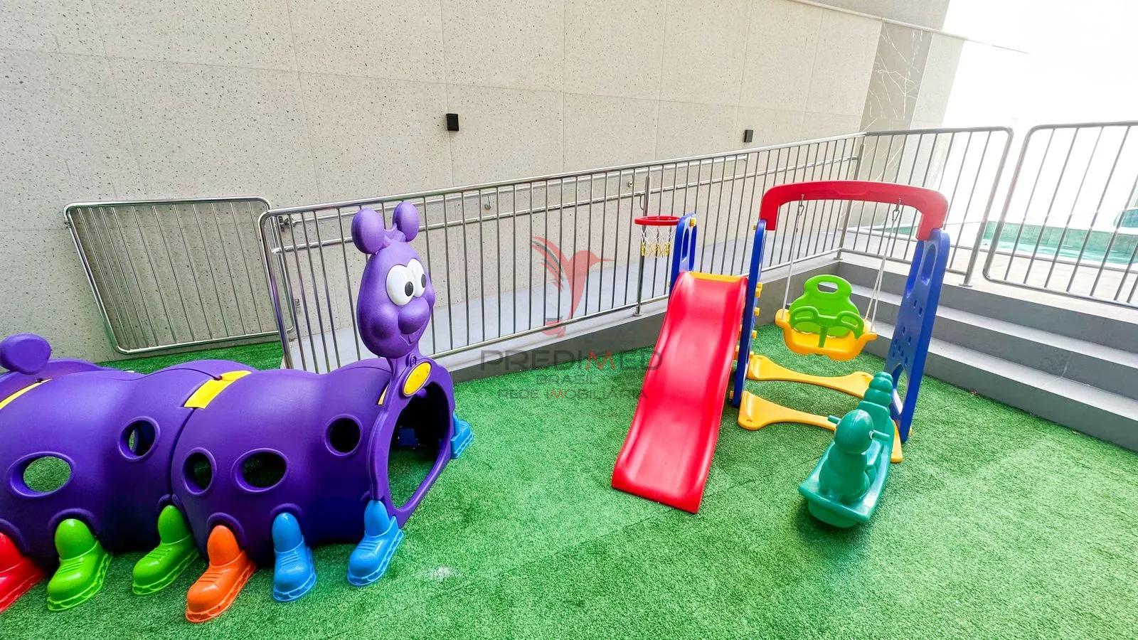 NIZUC Residence: O Privil&eacute;gio de Viver no Cora&ccedil;&atilde;o da Meia Praia  - - 