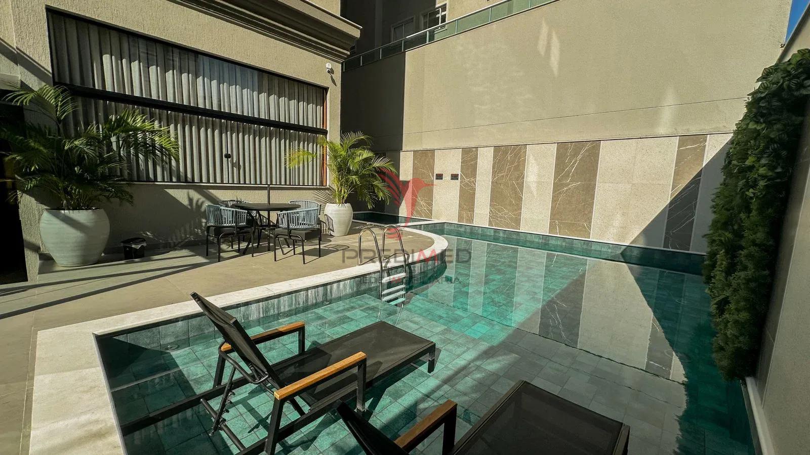 NIZUC Residence: O Privil&eacute;gio de Viver no Cora&ccedil;&atilde;o da Meia Praia  - - 