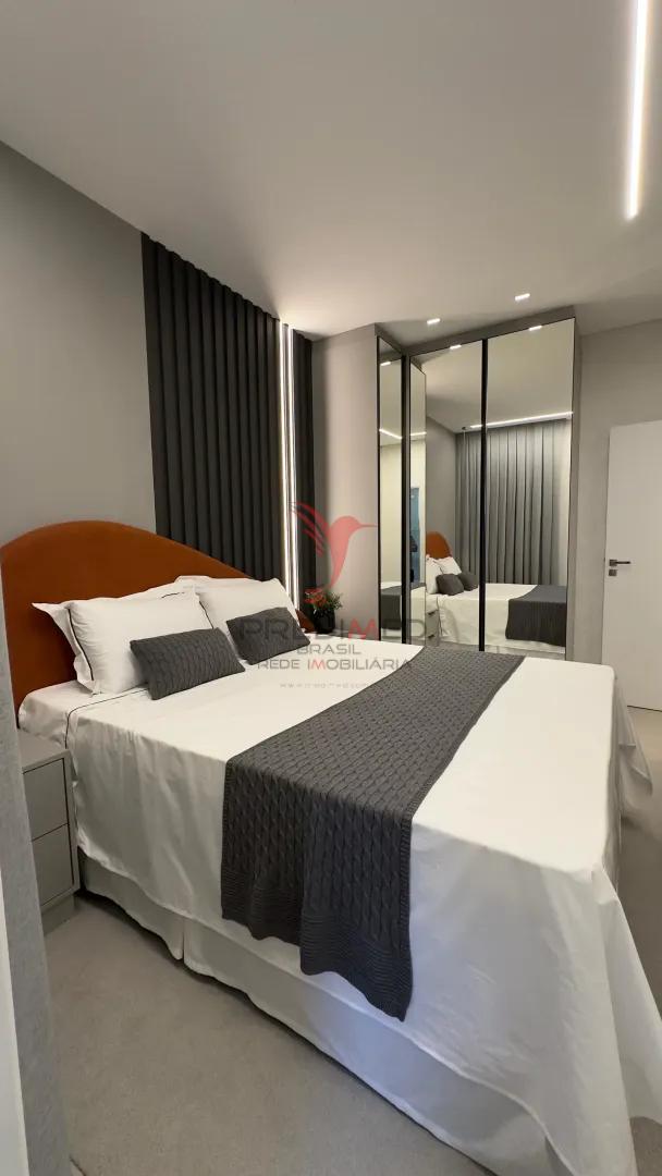 NIZUC Residence: O Privil&eacute;gio de Viver no Cora&ccedil;&atilde;o da Meia Praia  - - 