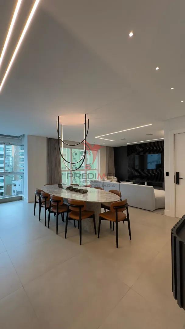 NIZUC Residence: O Privil&eacute;gio de Viver no Cora&ccedil;&atilde;o da Meia Praia  - - 