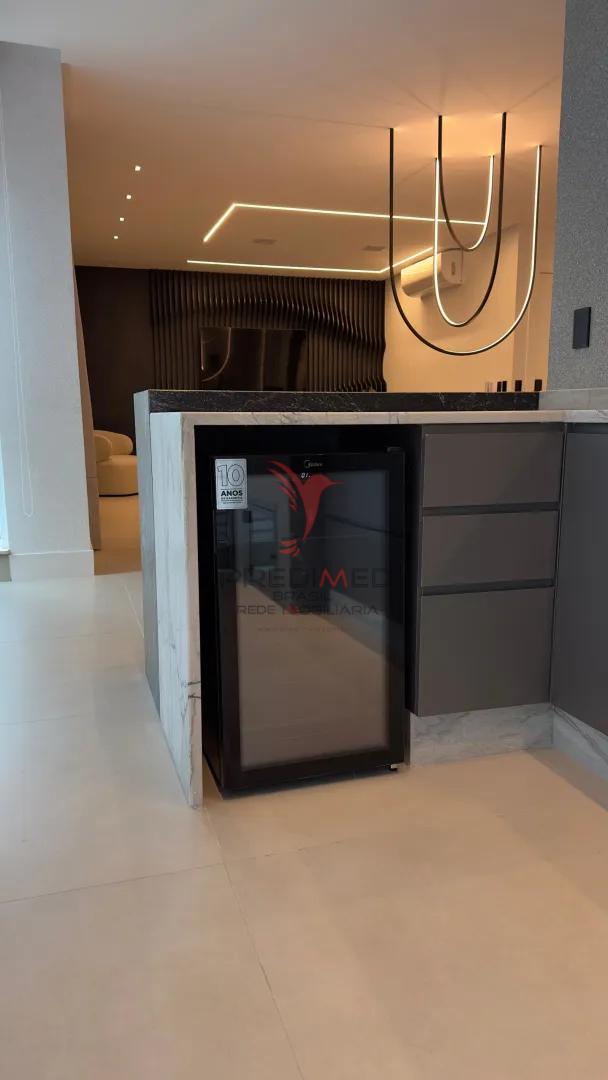 NIZUC Residence: O Privil&eacute;gio de Viver no Cora&ccedil;&atilde;o da Meia Praia  - - 