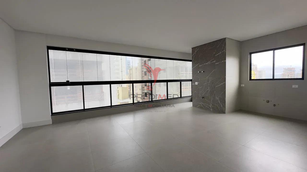 VANCOUVER Residence: O Equil&iacute;brio Perfeito entre Modernidade e Litoral  Itapema - 