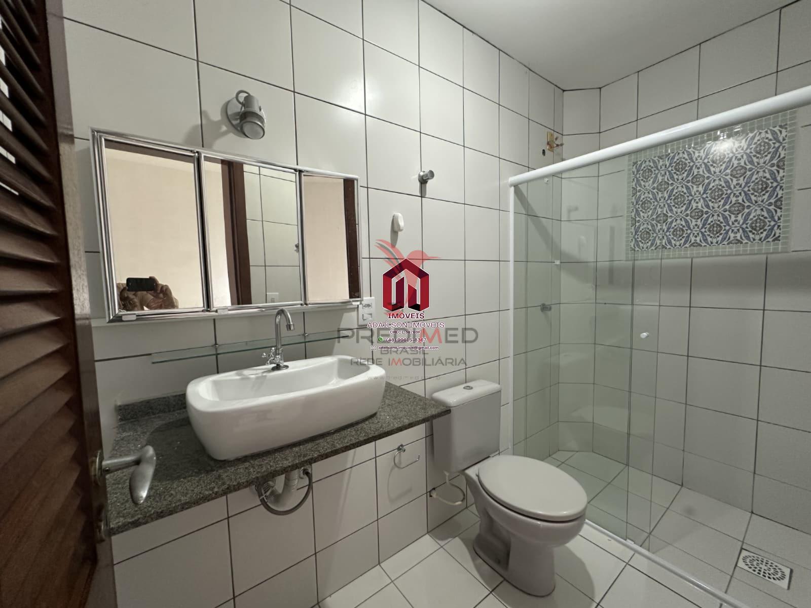 SOBRADOS COM 2 DORMITORIOS EM FLORIANOPLIS, NORTE DA ILHA 400MT DA PRAIA RUA DAS GAIVOTAS Rua Brisamar Florianópolis - 