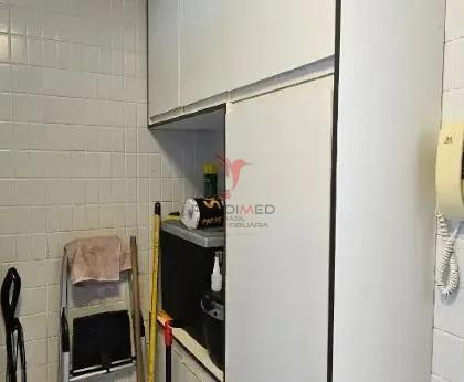 Apartamento com 2 Quartos , posi&ccedil;&atilde;o sul, sala para 2 ambientes ,  no Treze de Maio  - - 