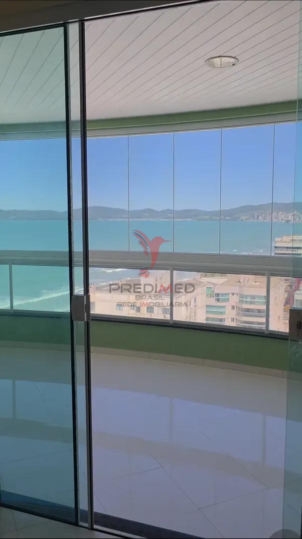 Amplitude e Conforto no Cora&ccedil;&atilde;o da Meia Praia Rua 215 - - 