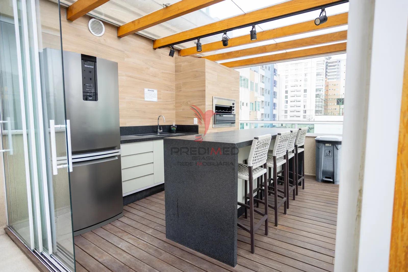 Edif&iacute;cio Magestic: Amplitude e Exclusividade na Meia Praia Rua 276 - - 