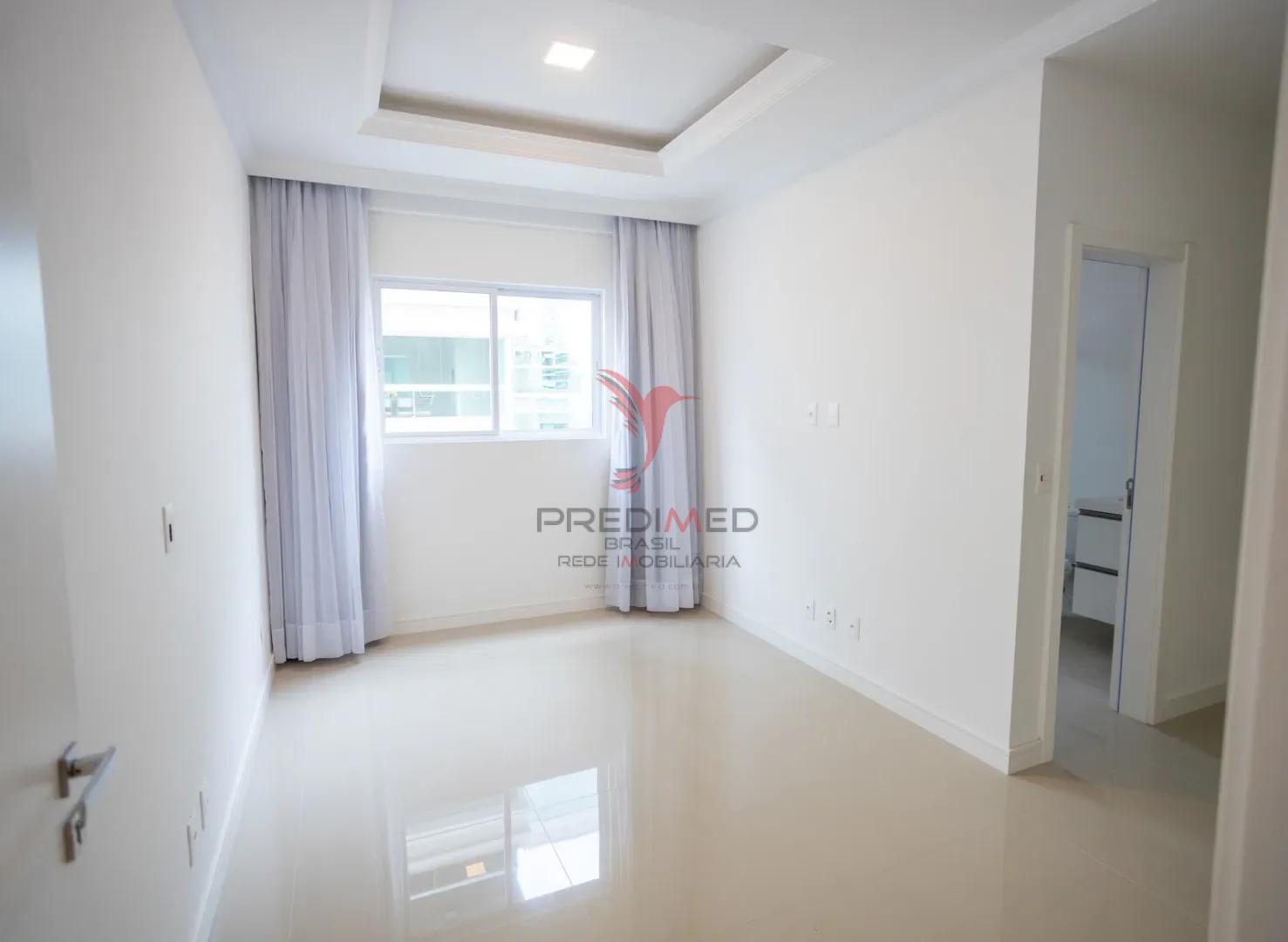 Edif&iacute;cio Magestic: Amplitude e Exclusividade na Meia Praia Rua 276 - - 