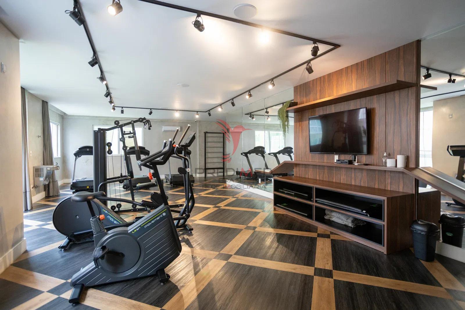 Edif&iacute;cio Magestic: Amplitude e Exclusividade na Meia Praia Rua 276 - - 