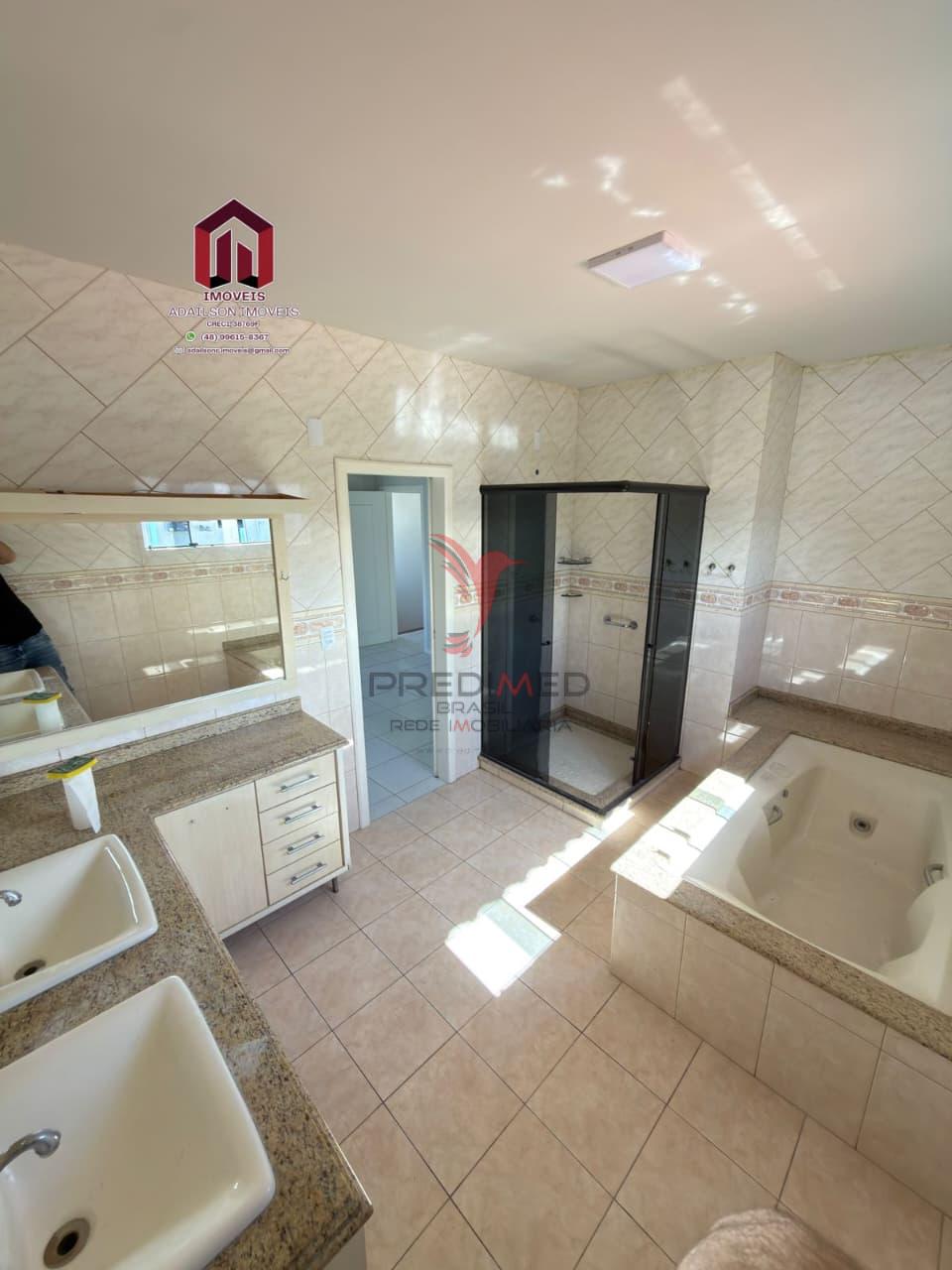 Casa &agrave; Venda SAO JOSE -SC  &ndash; Completa, Reformada e Pronta para Morar! Rua Nove de Julho São José - 