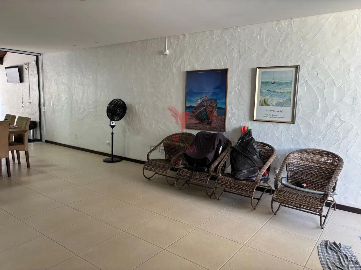 Alto Padr&atilde;o em Pi&ccedil;arras &ndash; Conforto, Design e Jacuzzi Privativa Rua Arvoredo - - 