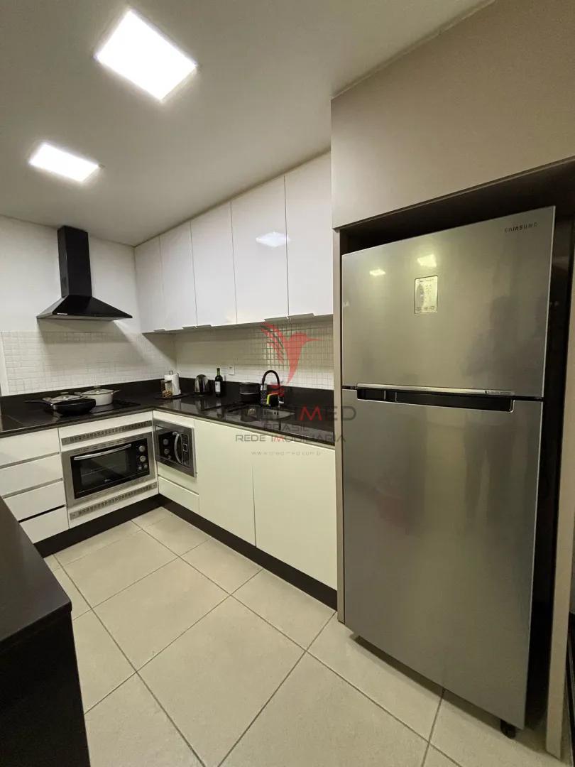 Alto Padr&atilde;o em Pi&ccedil;arras &ndash; Conforto, Design e Jacuzzi Privativa Rua Arvoredo - - 