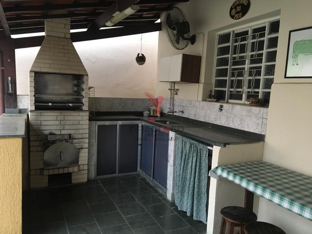 Casa com Piscina , Quintal, Solarium, 2 Vagas ,&aacute; venda no Bairro S&atilde;o Bento, Guaratinguet&aacute;  Guaratinguetá - 