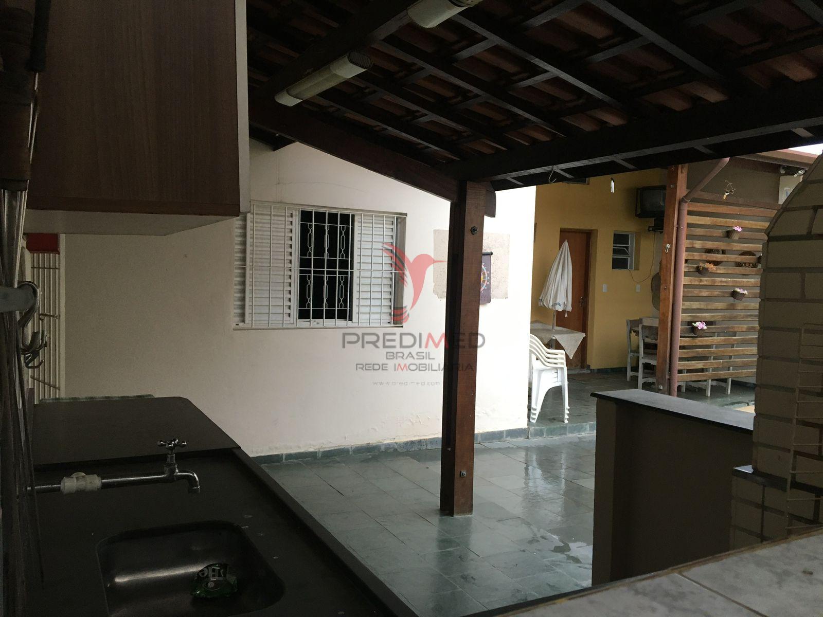 Casa com Piscina , Quintal, Solarium, 2 Vagas ,&aacute; venda no Bairro S&atilde;o Bento, Guaratinguet&aacute;  Guaratinguetá - 