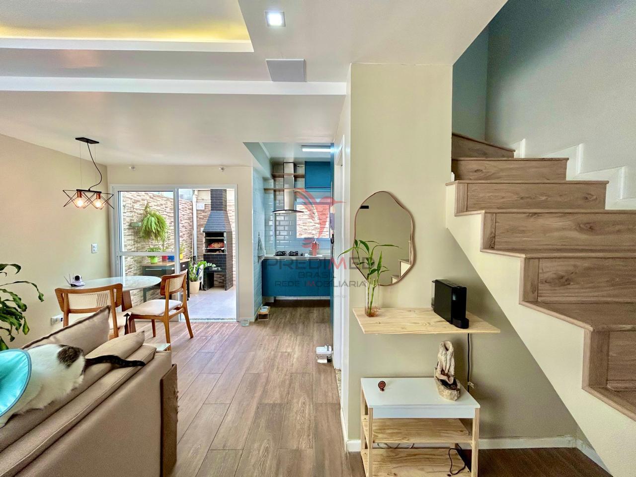 VENDO CASA DE CONDOMINIO FECHADO, 2 VAGAS DE GARAGEM, 2 DORMITORIOS, CHURRASQQUEIRAC Rua Pierre de Beranger São Paulo - 