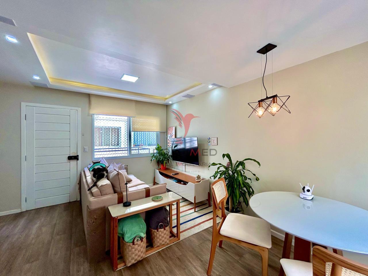 VENDO CASA DE CONDOMINIO FECHADO, 2 VAGAS DE GARAGEM, 2 DORMITORIOS, CHURRASQQUEIRAC Rua Pierre de Beranger São Paulo - 