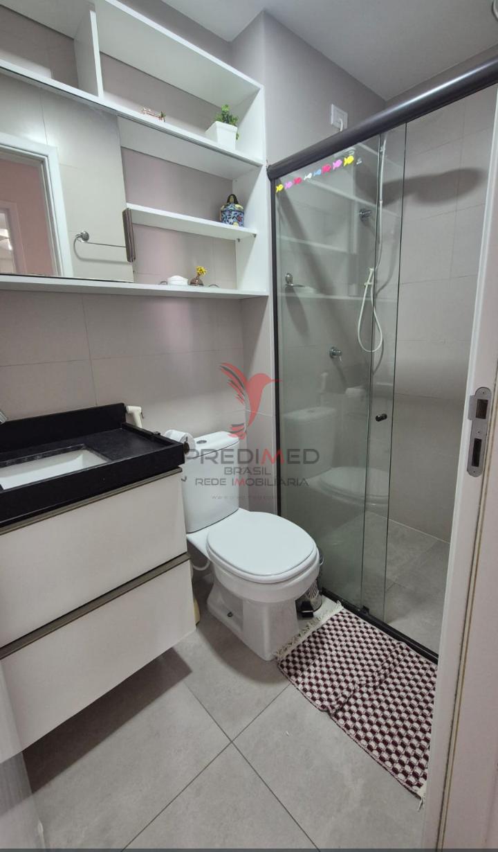 Apartamento Bel&iacute;ssimo, com varanda ,em Mana&iacute;ra vista parcial mar Sul Rua Bananeiras João Pessoa - 