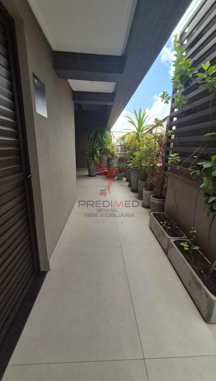 Apartamento Bel&iacute;ssimo, com varanda ,em Mana&iacute;ra vista parcial mar Sul Rua Bananeiras João Pessoa - 
