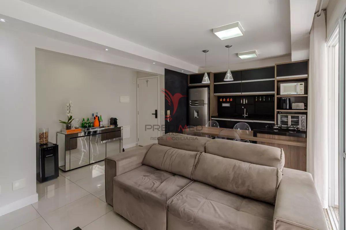 VENDO AP. REFORMADO, MOBILIADO, COM 1 SUITE E, 1 VAGA DE GARAGEM NO MORUMBI Rua Nelson Gama de Oliveira São Paulo - 