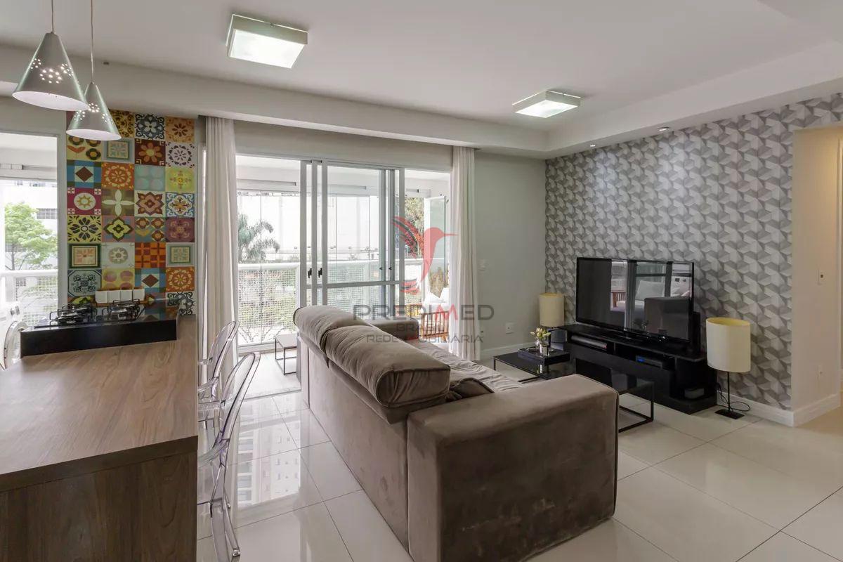 VENDO AP. REFORMADO, MOBILIADO, COM 1 SUITE E, 1 VAGA DE GARAGEM NO MORUMBI Rua Nelson Gama de Oliveira São Paulo - 
