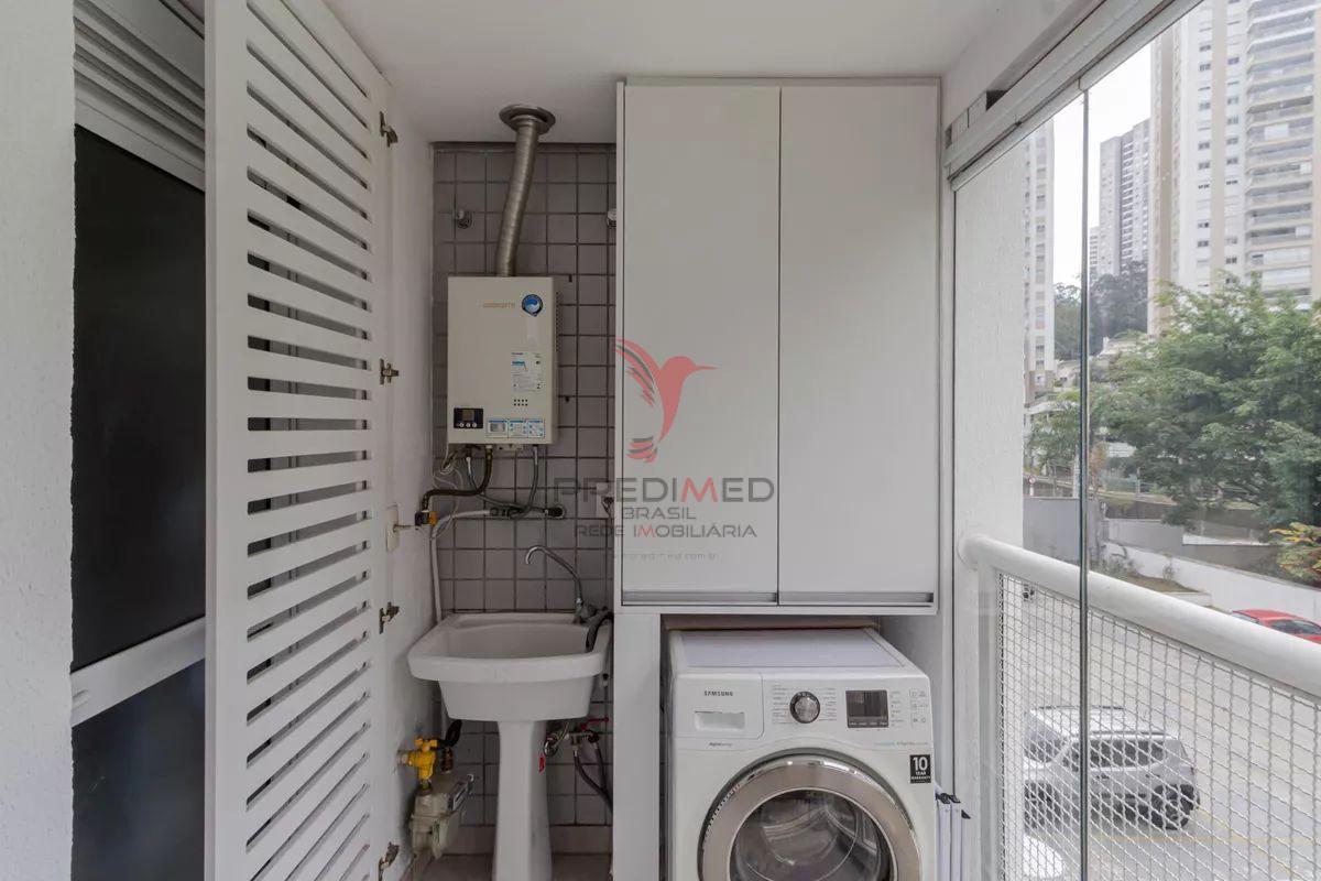 VENDO AP. REFORMADO, MOBILIADO, COM 1 SUITE E, 1 VAGA DE GARAGEM NO MORUMBI Rua Nelson Gama de Oliveira São Paulo - 