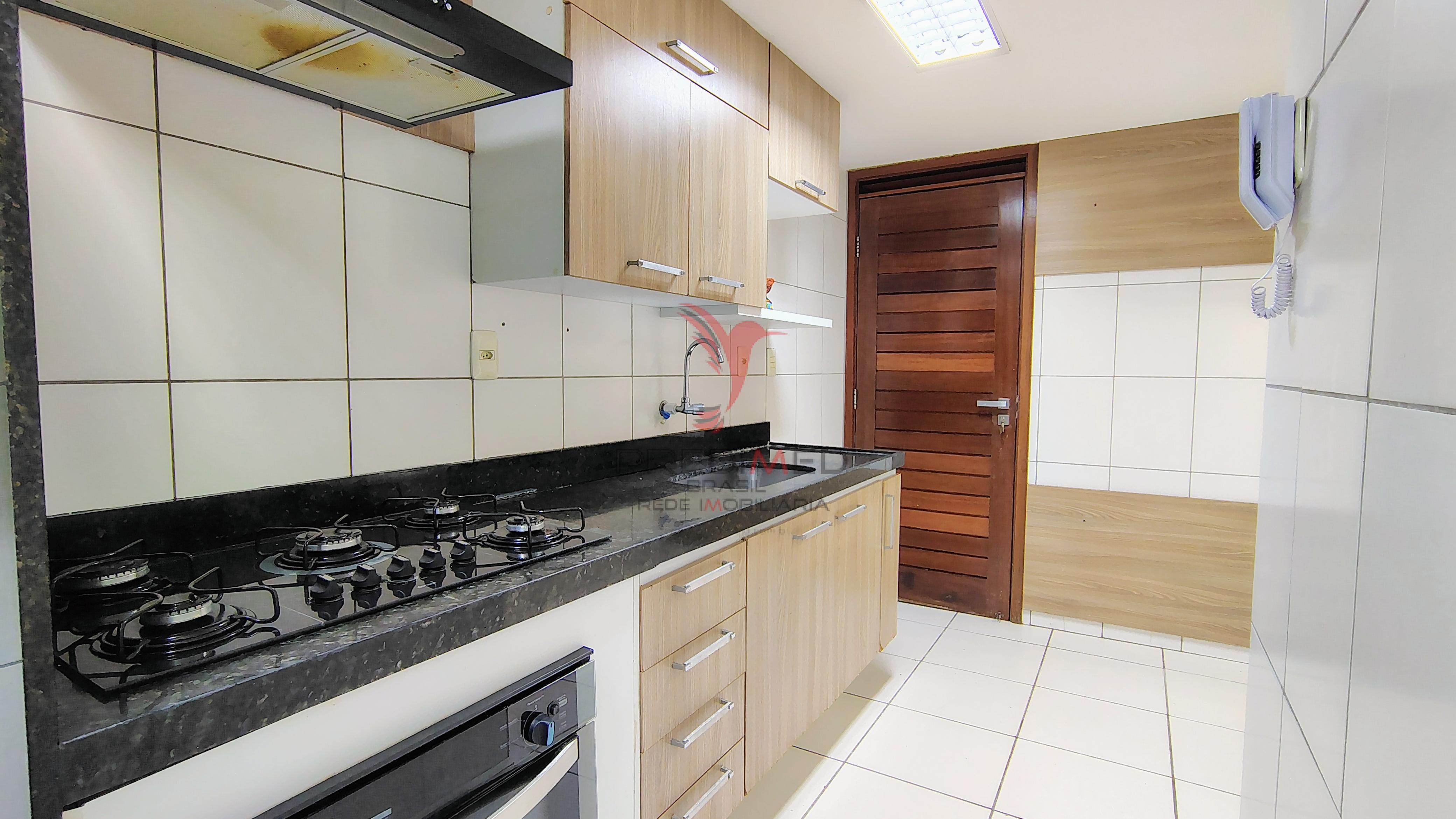 Lindo apartamento no Bairro dos Estados,andar alto, Varanda com vista mar &agrave; venda  João Pessoa - 