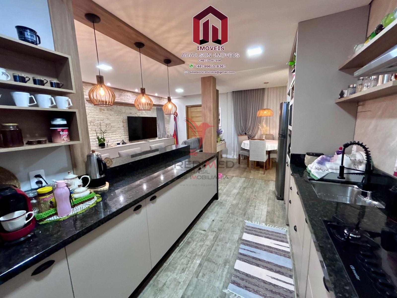 Casa Porteira Fechada &agrave; Venda em Balne&aacute;rio Pi&ccedil;arras/SC Brasil  Balneário Piçarras - 