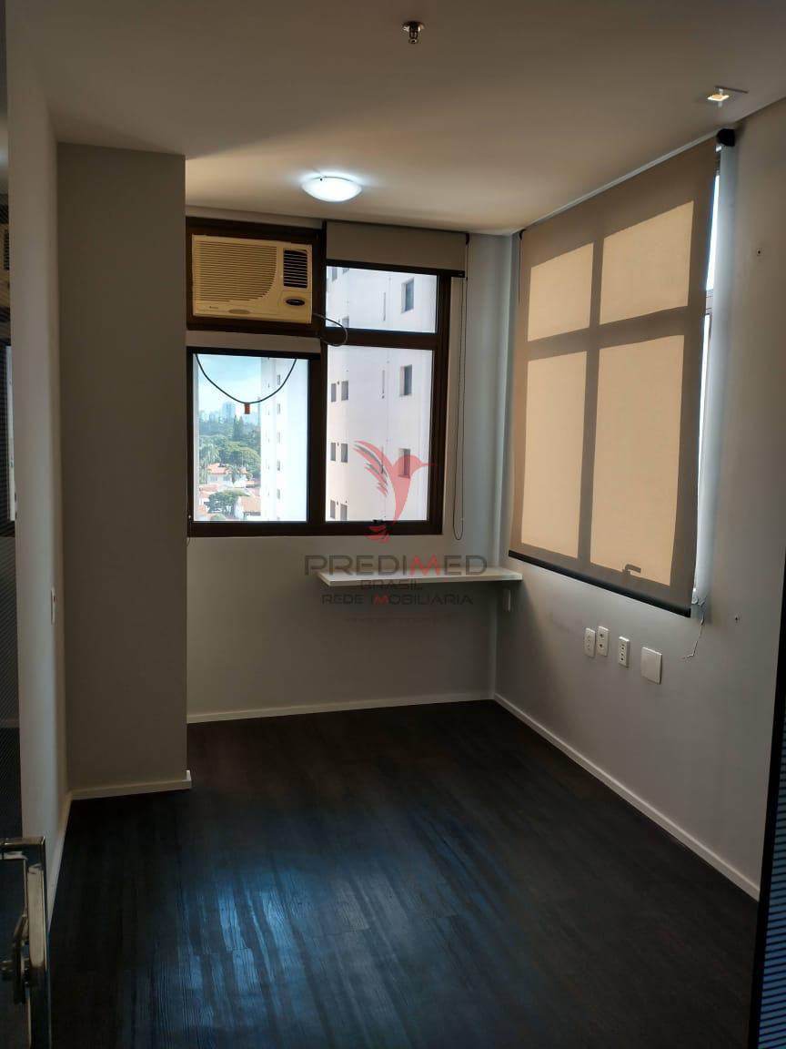 Sala Comercial Reformada | 40 m&sup2; | 1 Vaga | Pr&oacute;xima ao Consulado Americano | Ch&aacute;cara Santo Rua Américo Brasiliense São Paulo - 