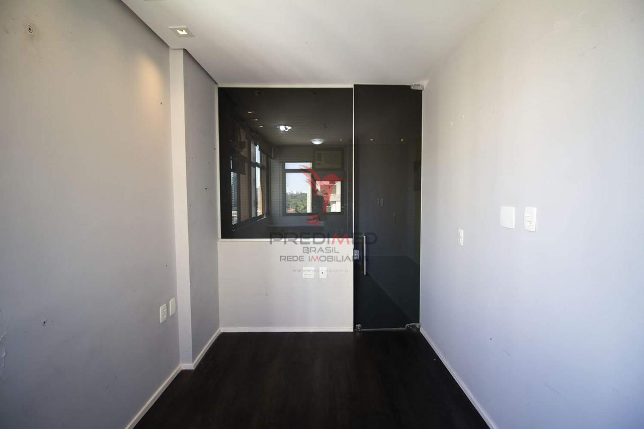 Sala Comercial Reformada | 40 m&sup2; | 1 Vaga | Pr&oacute;xima ao Consulado Americano | Ch&aacute;cara Santo Rua Américo Brasiliense São Paulo - 