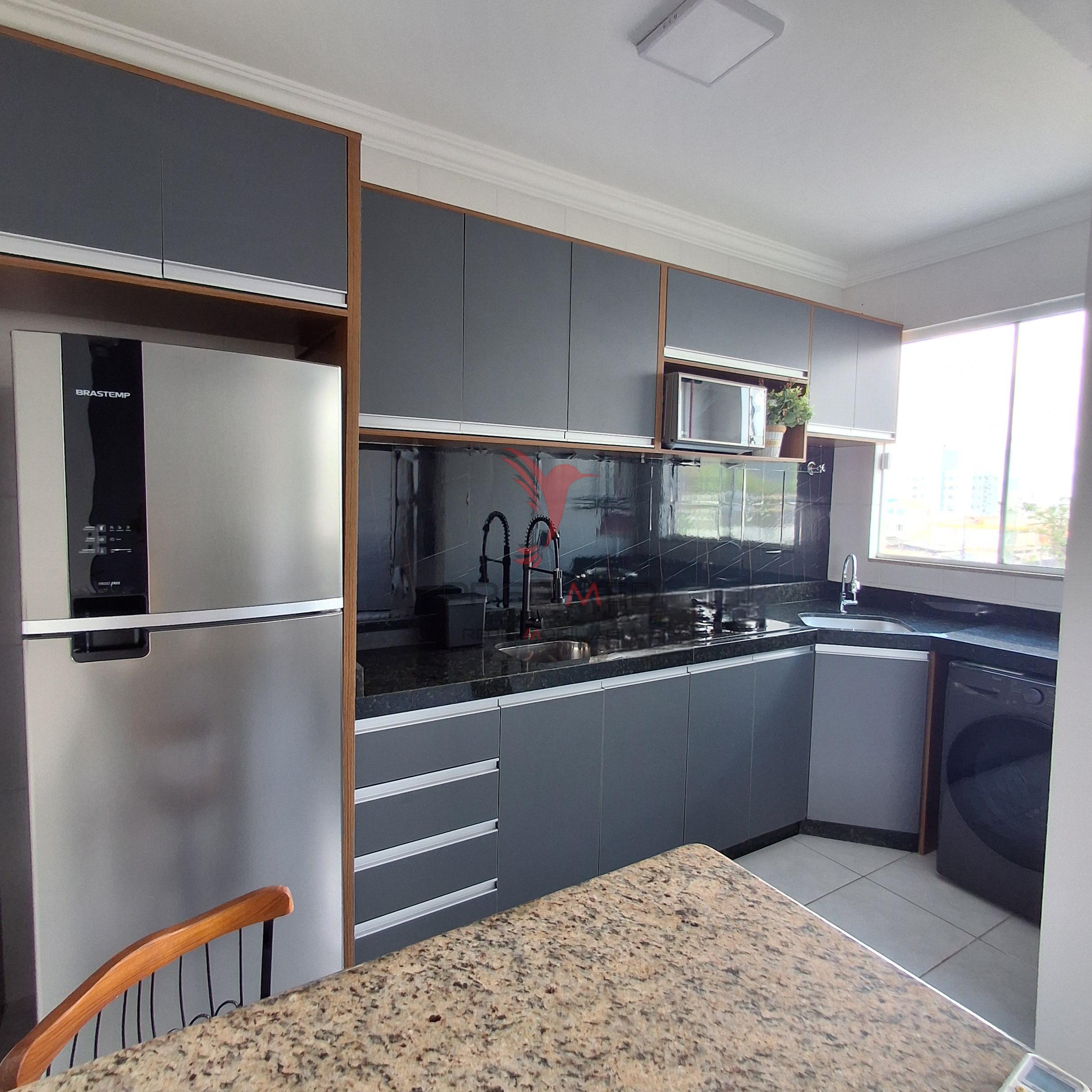 Apartamento semi mobiliado  Itapema - 