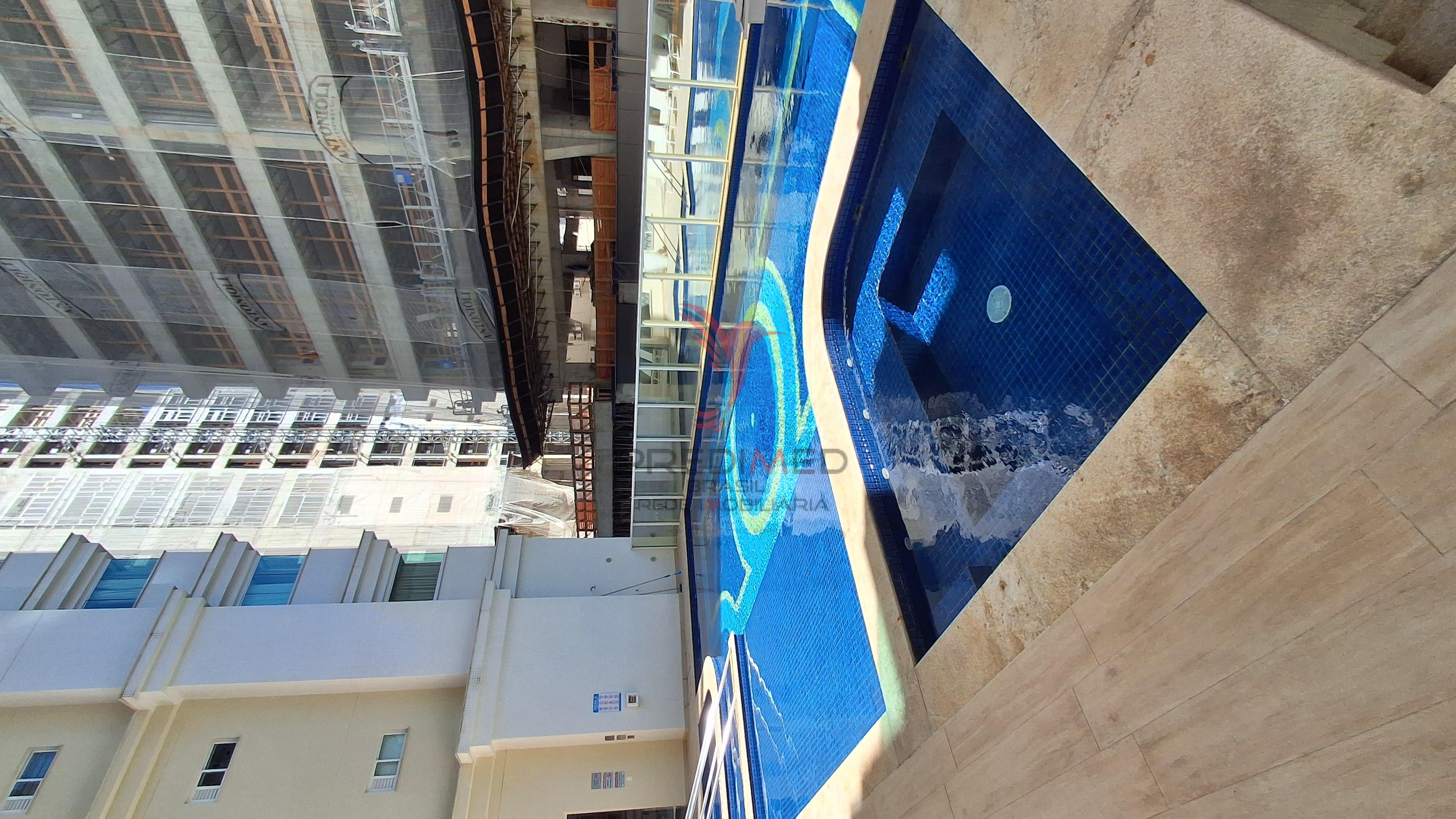 Apartamento alto padr&atilde;o na meia praia  Itapema - 