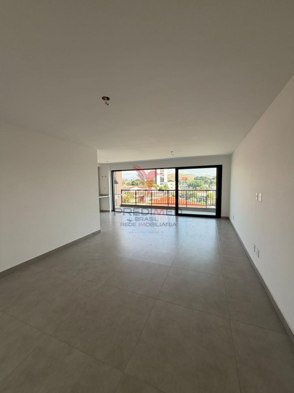 Excelente apartamento com 3 su&iacute;tes na Vila Para&iacute;ba em Guaratinguet&aacute;  Guaratinguetá - 