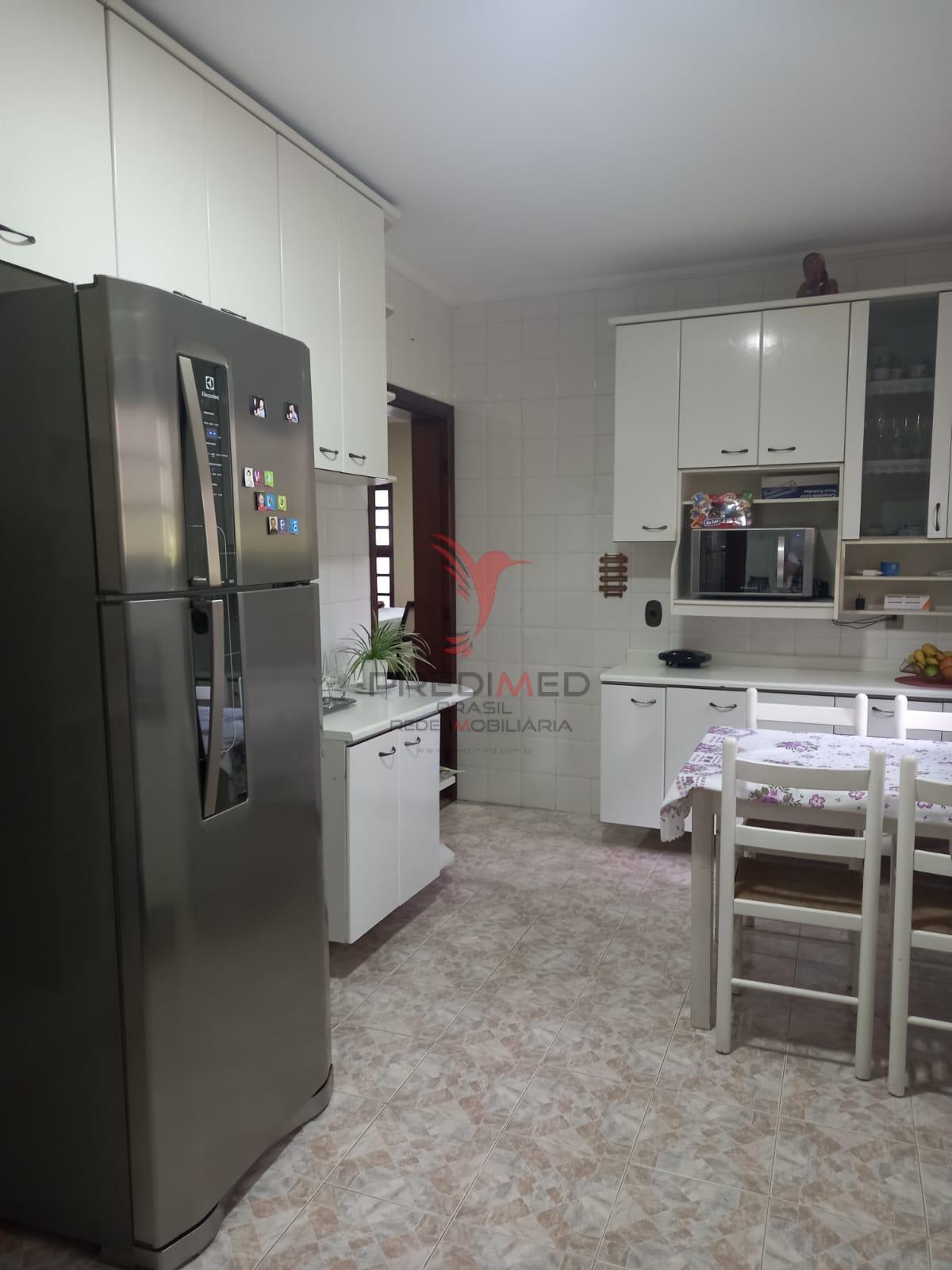 Casa semi-t&eacute;rrea no Condom&iacute;nio S&atilde;o Fernando  em Barueri Estrada das Pitas Barueri - 