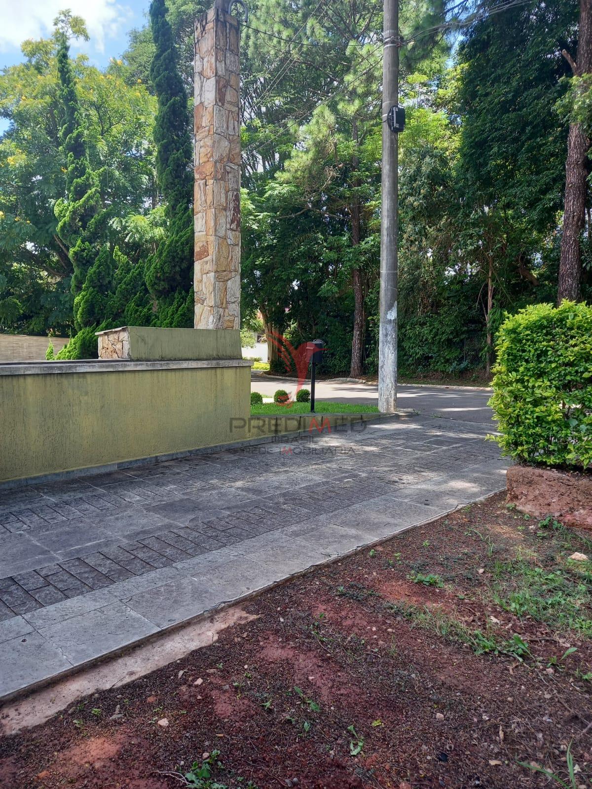 Casa semi-t&eacute;rrea no Condom&iacute;nio S&atilde;o Fernando  em Barueri Estrada das Pitas Barueri - 