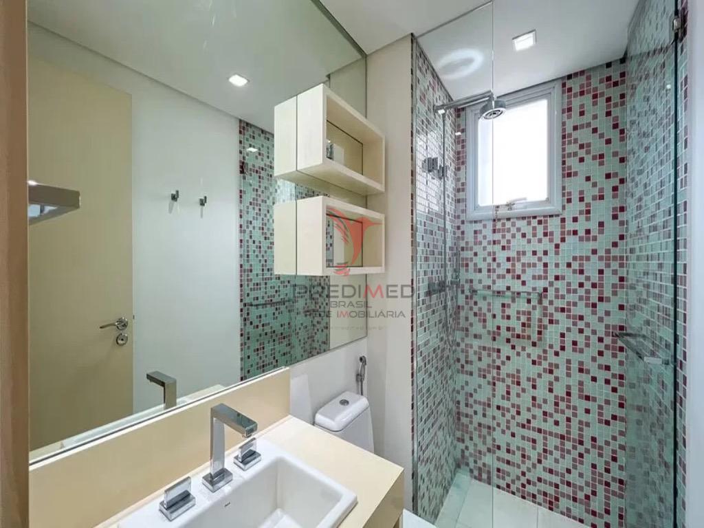 VENDO, ALUGO, NO  CAMPO BELO ESTE BEL&Iacute;SSIMO APARTAMENTO! ANDAR ALTO, 288M2, ACEITA PETH Rua Gabriele D'Annunzio São Paulo - 