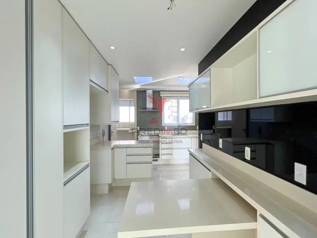 VENDO, ALUGO, NO  CAMPO BELO ESTE BEL&Iacute;SSIMO APARTAMENTO! ANDAR ALTO, 288M2, ACEITA PETH Rua Gabriele D'Annunzio São Paulo - 
