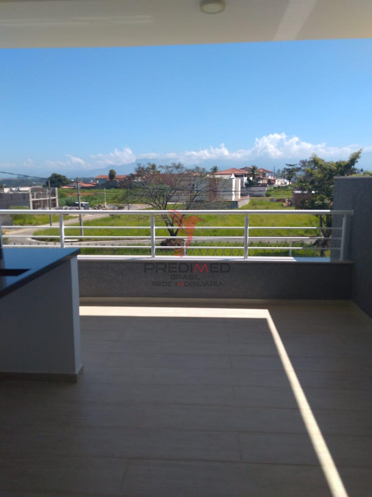 Linda Casa com piscina, churrasqueiras, 4 Vagas de Garagem, no Bairro Bela Vista 2  Guaratinguetá - 