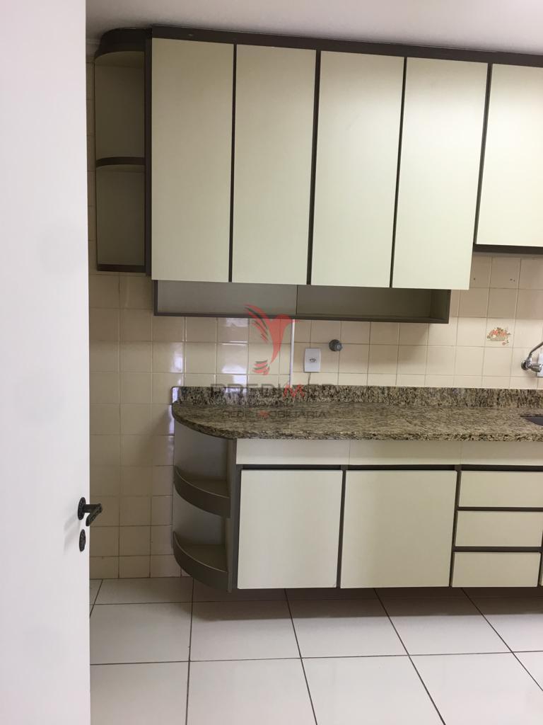 ALUGO NA VILA MADALENA, Ap. 110 m2, 4 quartos 1 suite, 2 vagas de garagem, aceita Peth Rua Harmonia São Paulo - 
