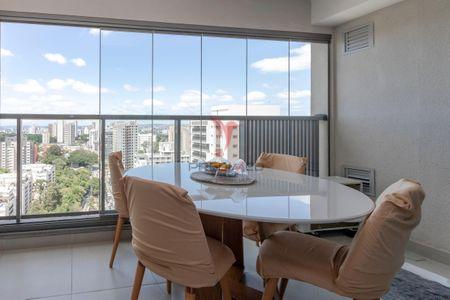 Vendo apartamento, 43m2, andar alto, com um quadro,  uma vaga de garagem, Alto da Boa Vist Avenida Vereador José Diniz São Paulo - 