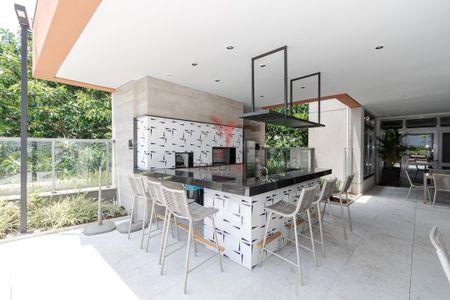 Vendo apartamento, 43m2, andar alto, com um quadro,  uma vaga de garagem, Alto da Boa Vist Avenida Vereador José Diniz São Paulo - 
