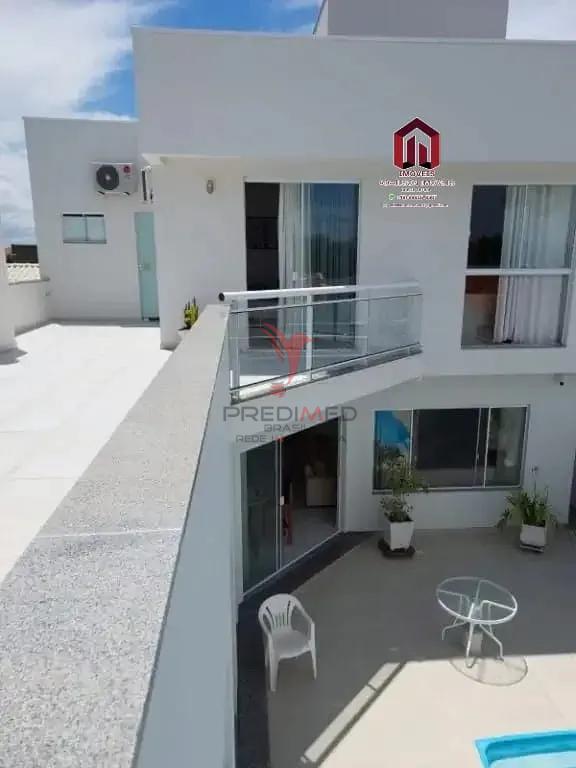 EXCELENTE CASA COM 4 DORMITORIOS  PARA A VENDA - EM FLORIANOPOLIS SC BRASIL  Florianópolis - 