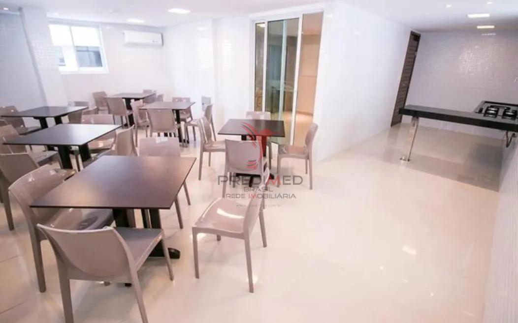 Apartamento Cabo Branco. PORTEIRA FECHADA Um quarto. Andar Alto. 100m da Orla Rua Francisco Carneiro de Araújo João Pessoa - 
