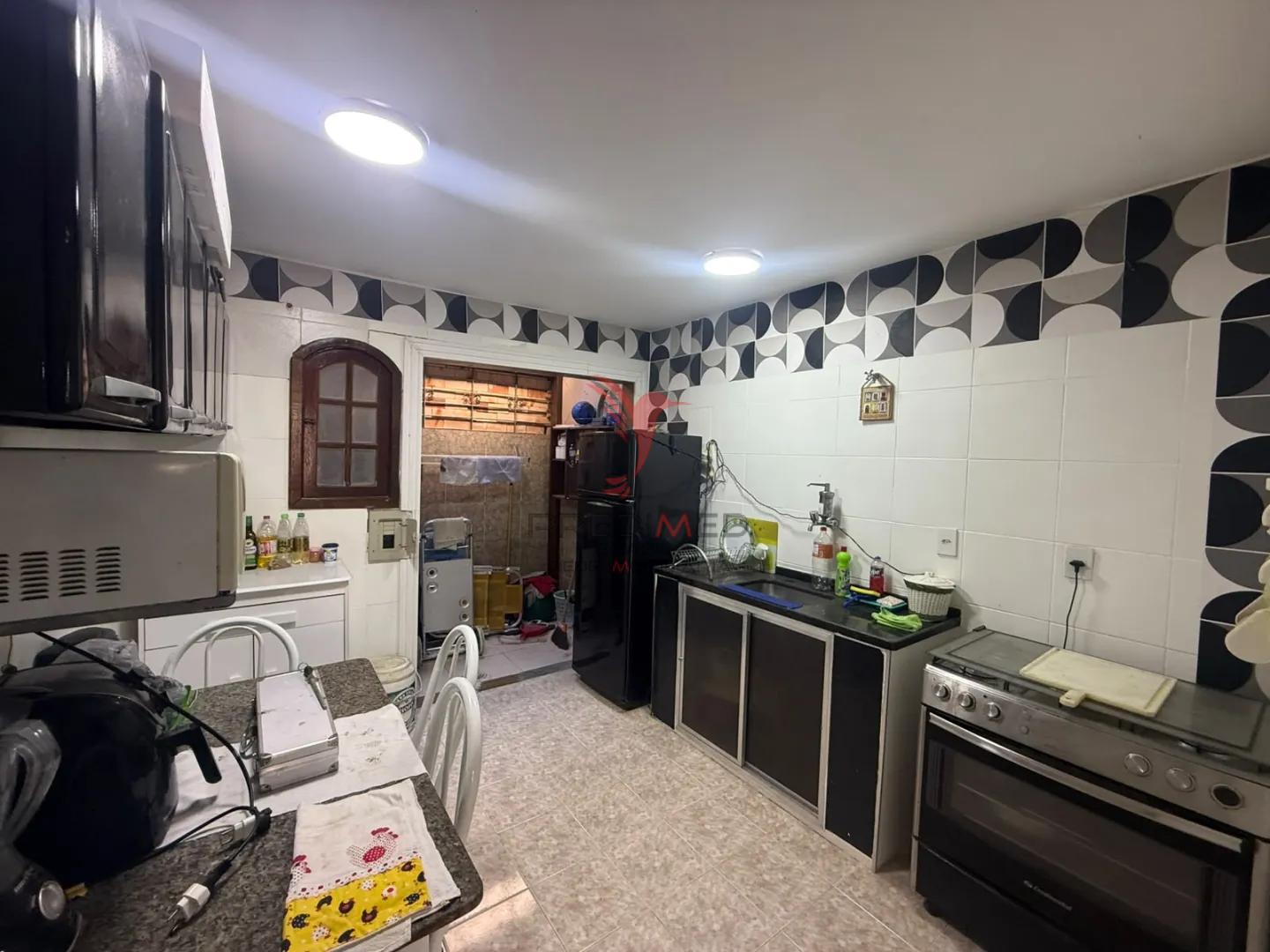 EXCELENTE APARTAMENTO PORTEIRA FECHADA EM FRENTE A PRAIA DO BALNEARIO EM S&Atilde;O PEDRO Rua José Lins do Rêgo São Pedro da Aldeia - 
