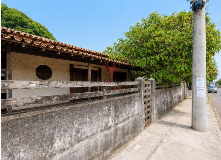 CASA &Agrave; VENDA &ndash; CENTRO DE IGUABA GRANDE R. Mário Belizário de Souza, 51  Iguaba Grande - 