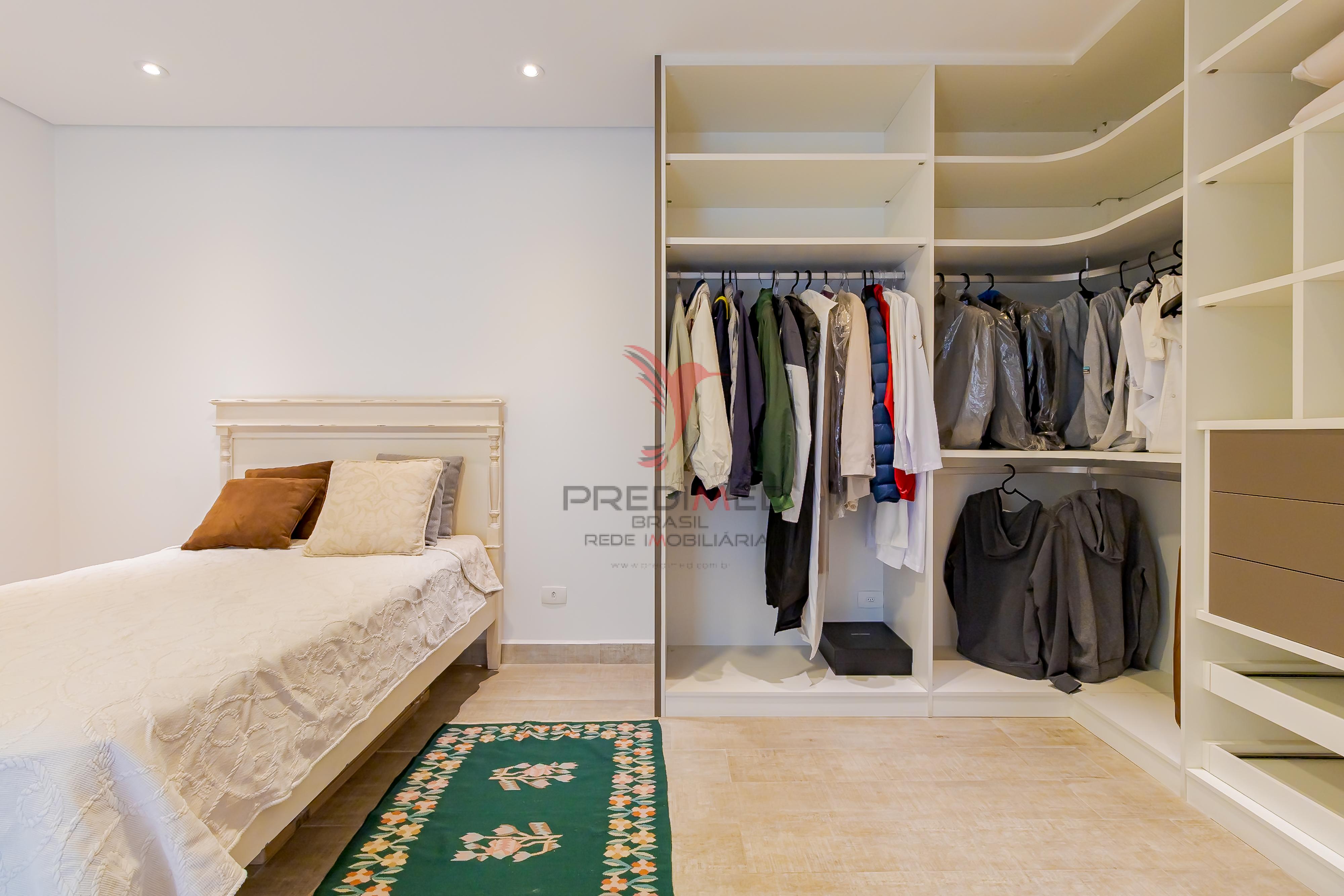 Apartamento &agrave; venda no Itaim, com 2 quartos 1 vaga Rua Urimonduba São Paulo - 