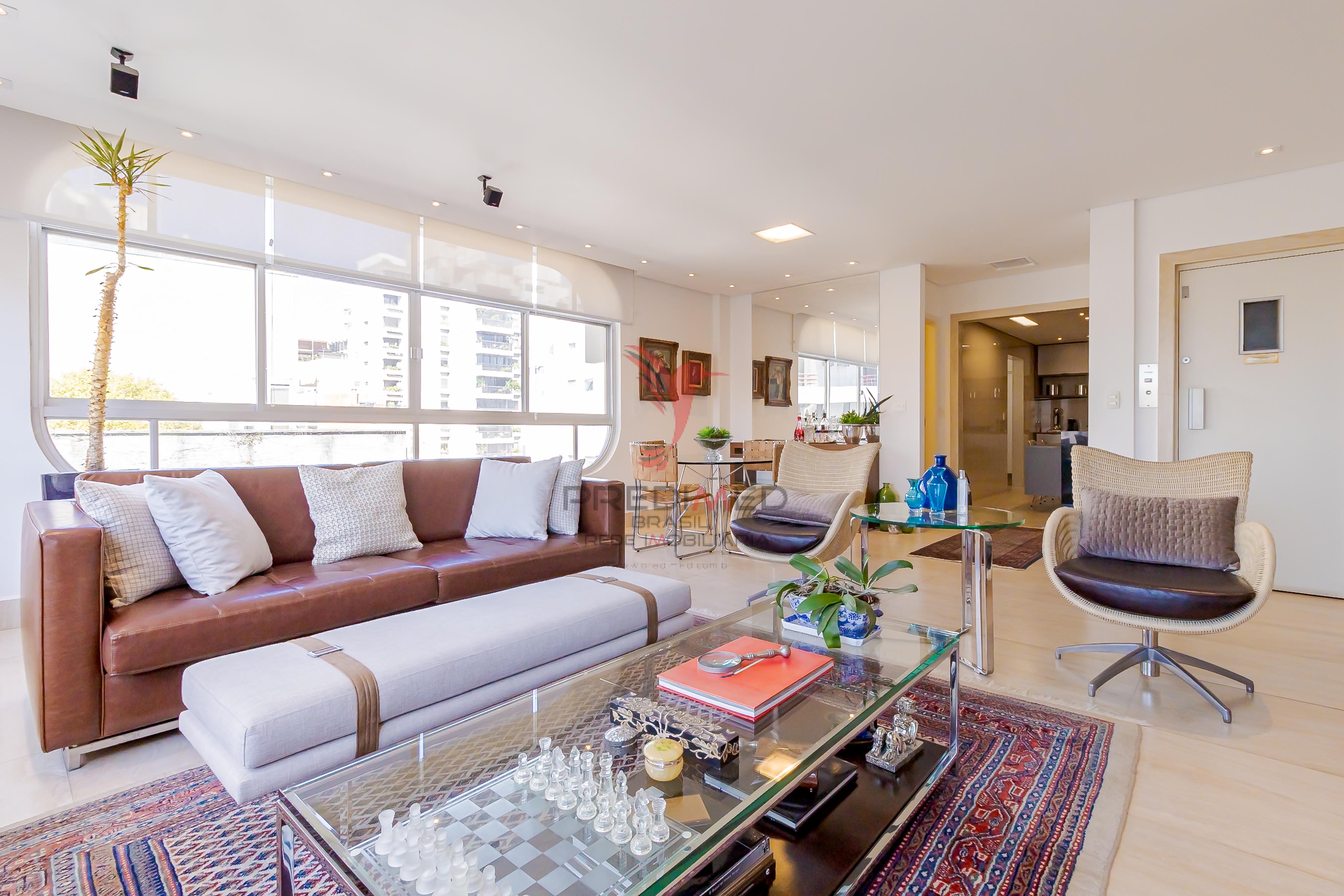 Apartamento &agrave; venda no Itaim, com 2 quartos 1 vaga Rua Urimonduba São Paulo - 