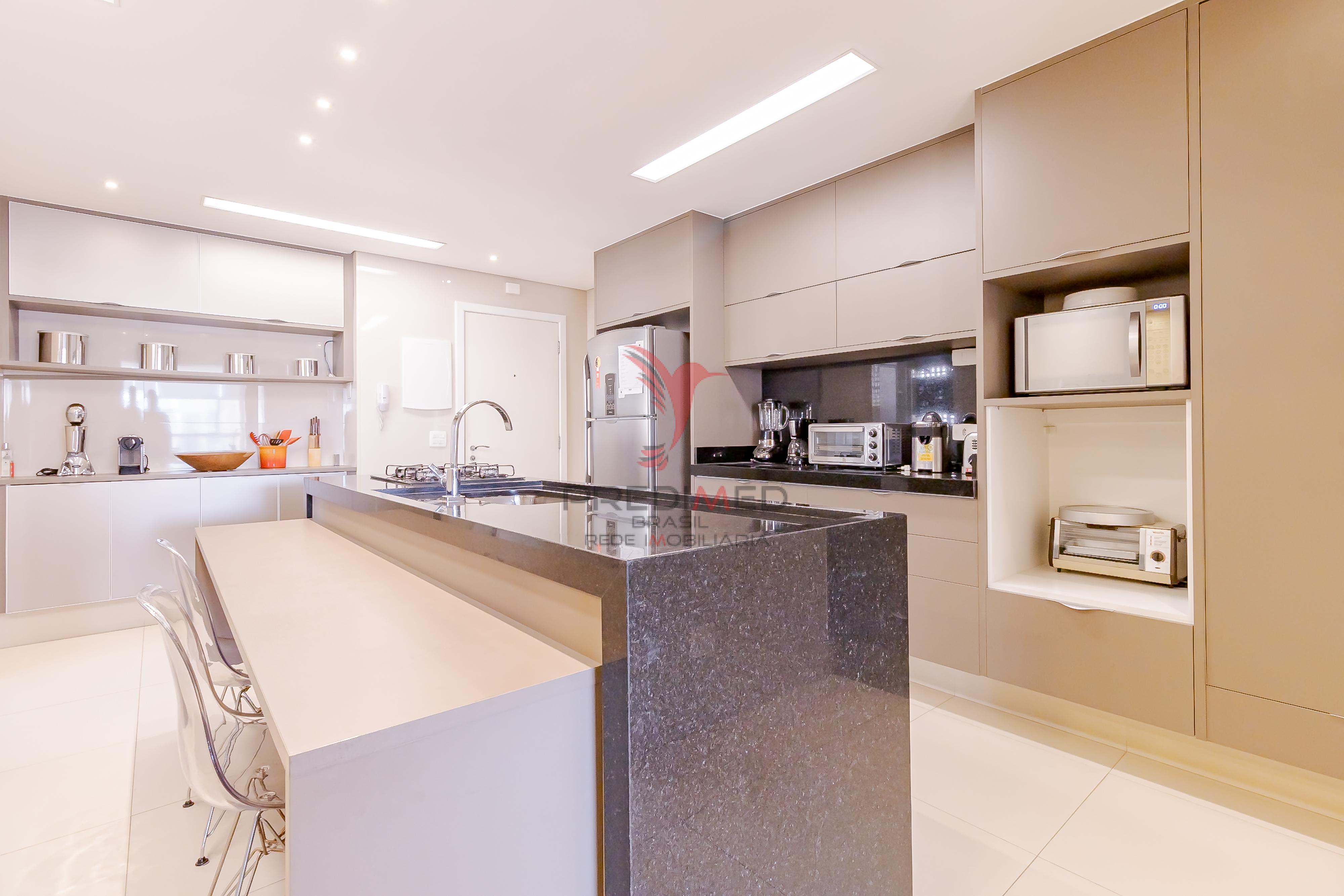 Apartamento &agrave; venda no Itaim, com 2 quartos 1 vaga Rua Urimonduba São Paulo - 